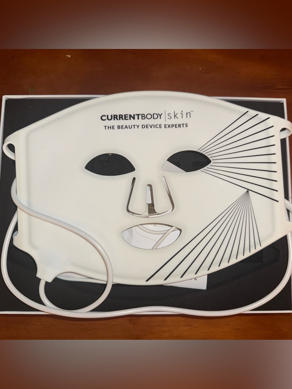 CURRENTBODY Skin LED Light Therapy Mask